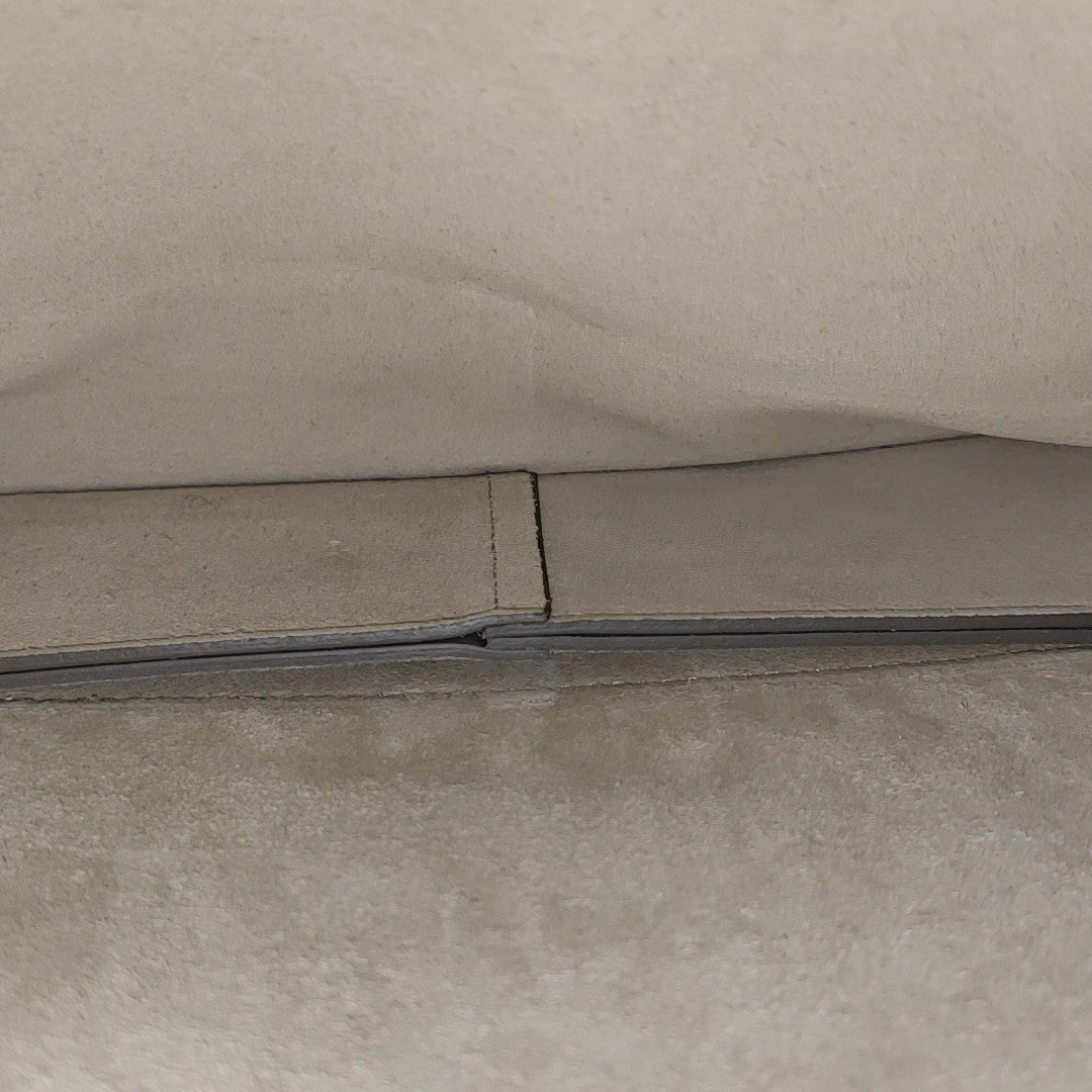 Faye Medium Calfskin Gray