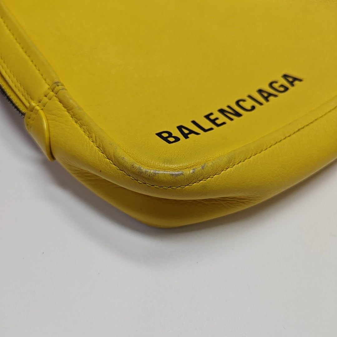 Triangle Calfskin Yellow