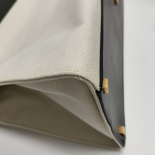 Authenticated pre-owned  MANHATTAN Canvas White - Tote Bag at Looply