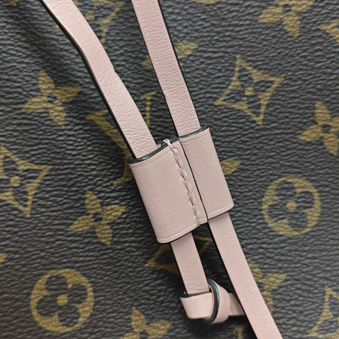 NÉONOÉ MM Monogram Coated Canvas Brown