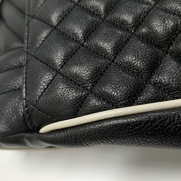 COLLEGE Large Chevron Calfskin Black