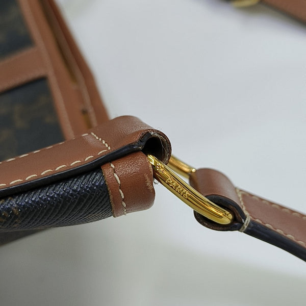 TRIOMPHE CANVAS Small Coated Canvas Brown