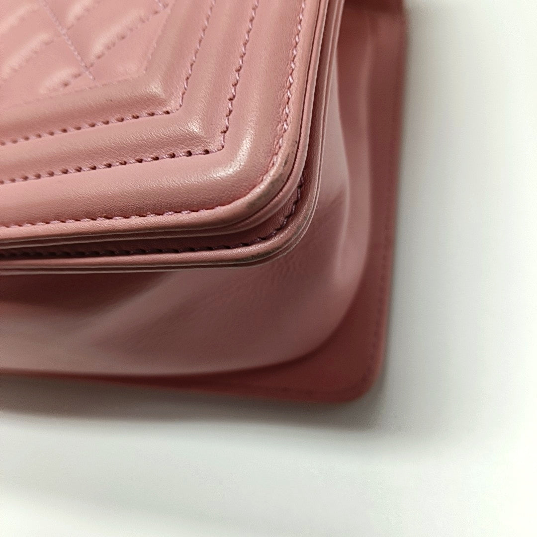 BOY CHANEL Medium Quilted Calfskin Pink