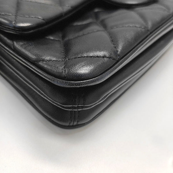 CLASSIC FLAP Medium Quilted Lambskin Blue