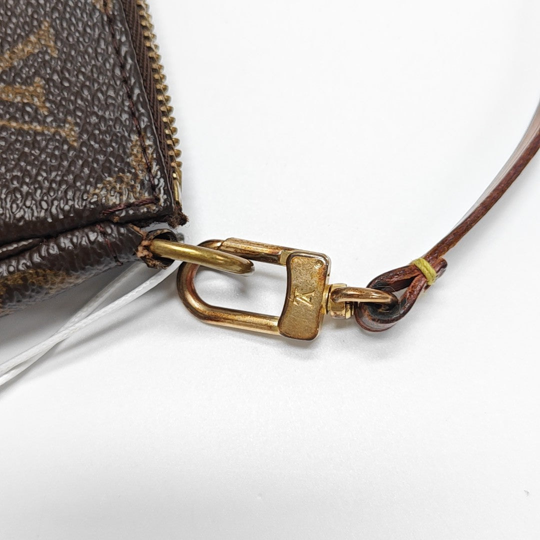 ACCESSOIRES Monogram Coated Canvas Brown