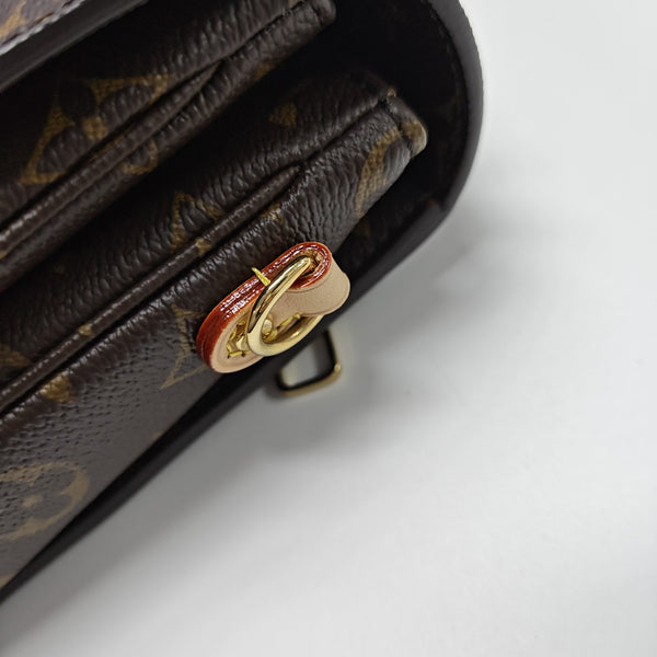 MÉTIS MM Monogram Coated Canvas Brown
