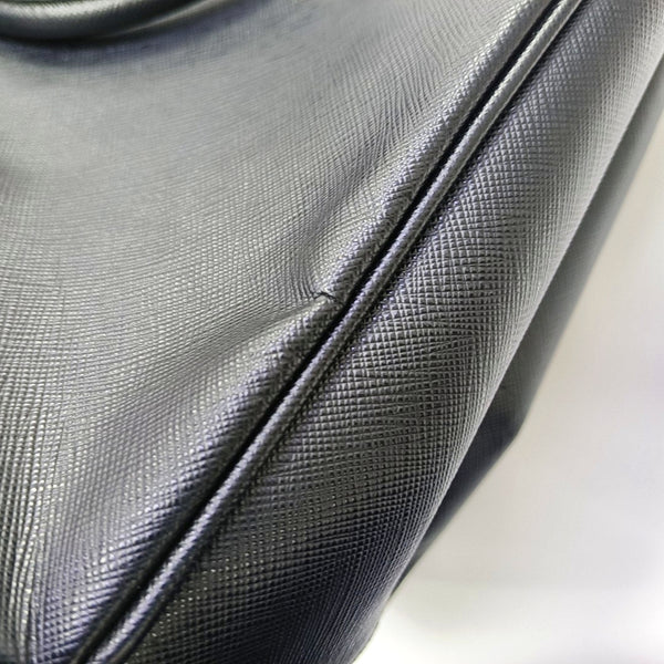 Galleria Extra Large Saffiano Calfskin Black