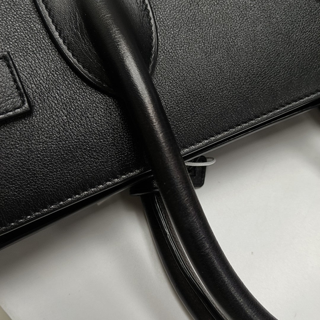 SAC DE JOUR Calfskin Black