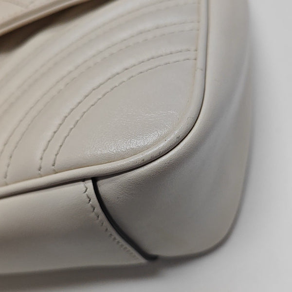 GG Marmont Medium Quilted Calfskin White