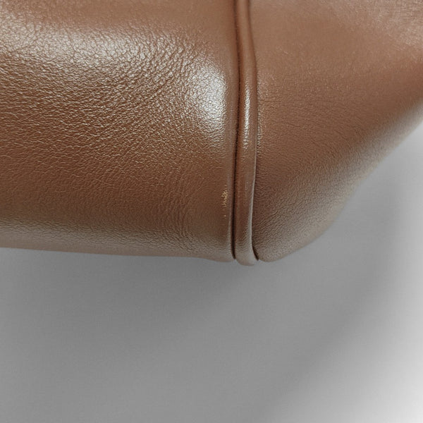 CABAS TRIOMPHE Small Quilted Calfskin Brown