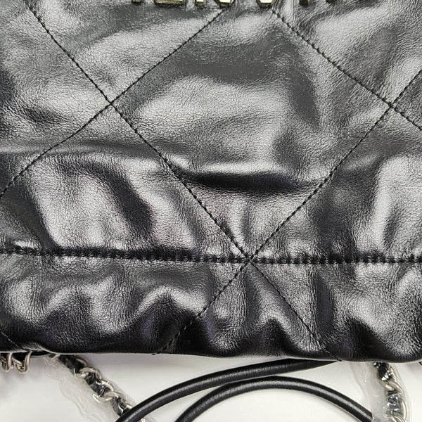 CHANEL 22 Mini Quilted Calfskin Black