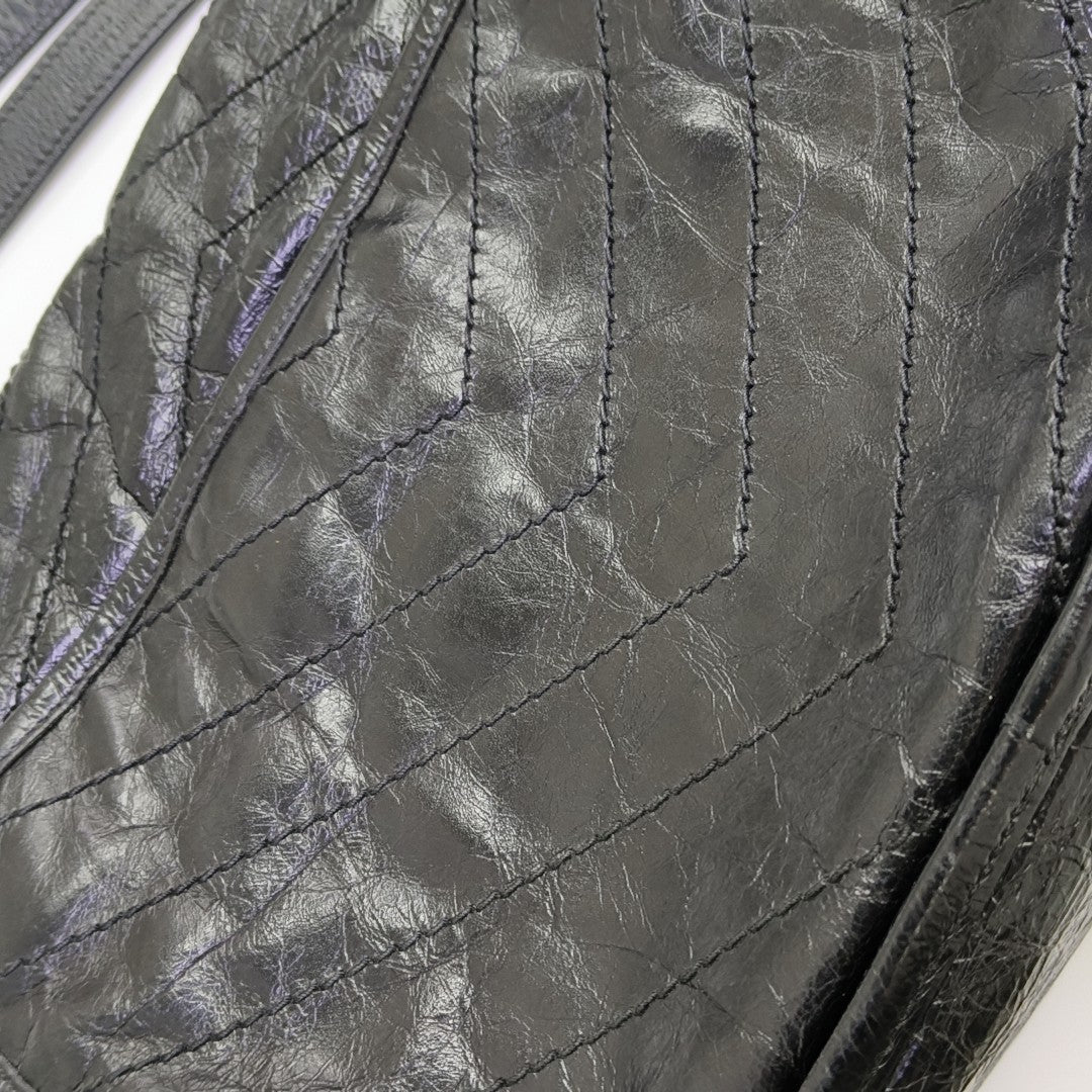 NIKI Medium Chevron Calfskin Black