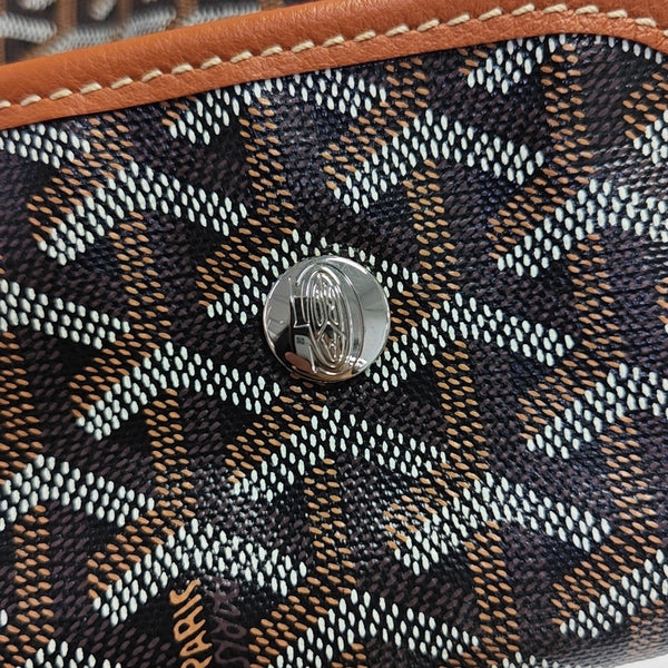 Saint Léger Coated Canvas Brown
