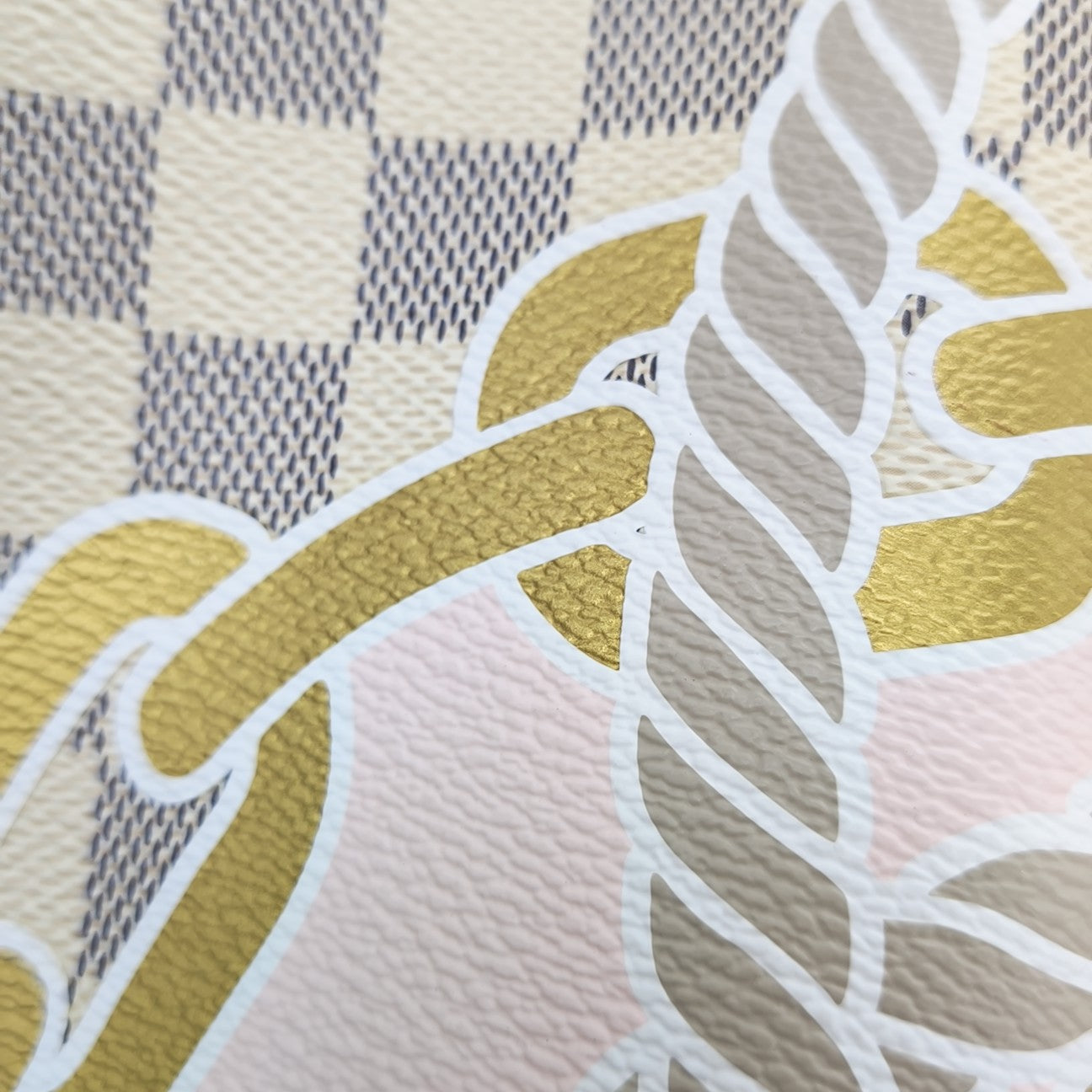 NÉONOÉ MM Damier Azur Coated Canvas White