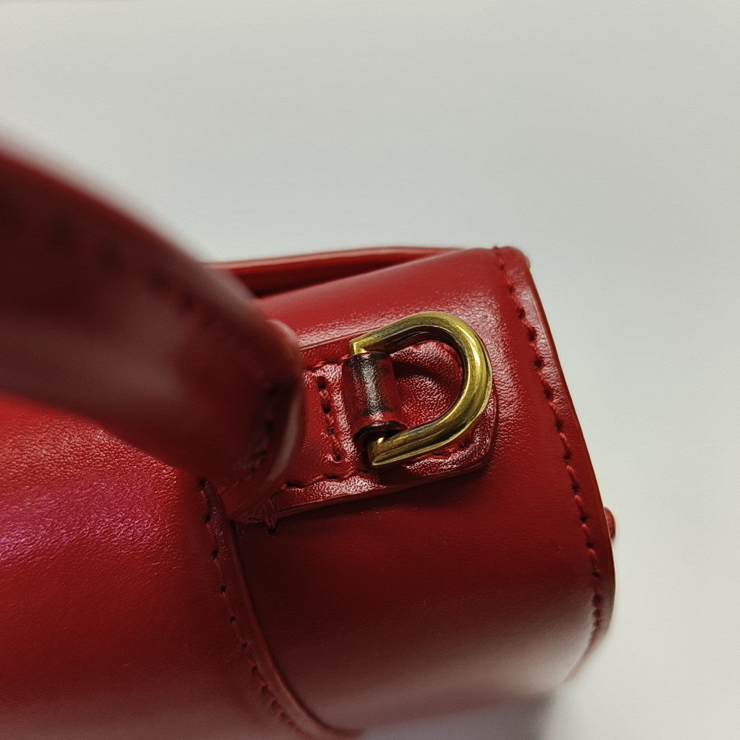 Hourglass XS Calfskin Red