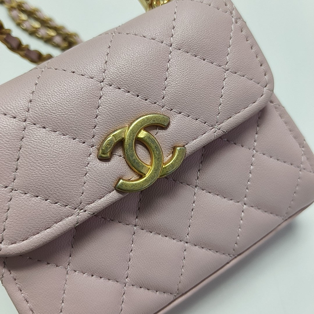 TWO TONE CHAIN HANDLE Quilted Lambskin Pink