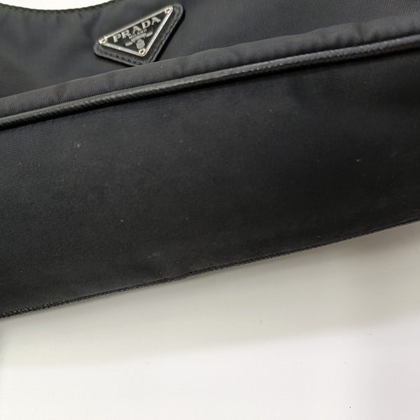 Re-Edition2005 Nylon Black