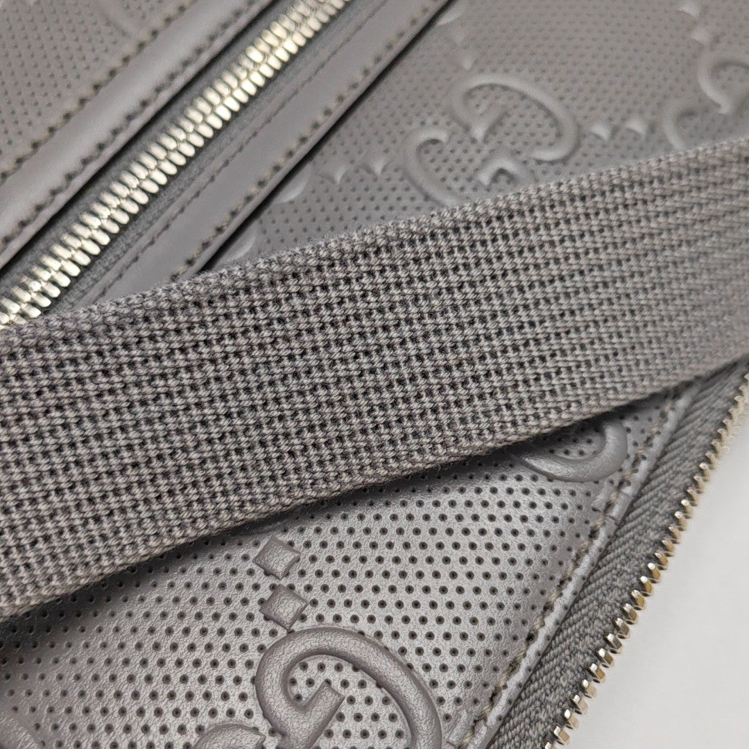 Interlocking G Large Monogram Calfskin Gray