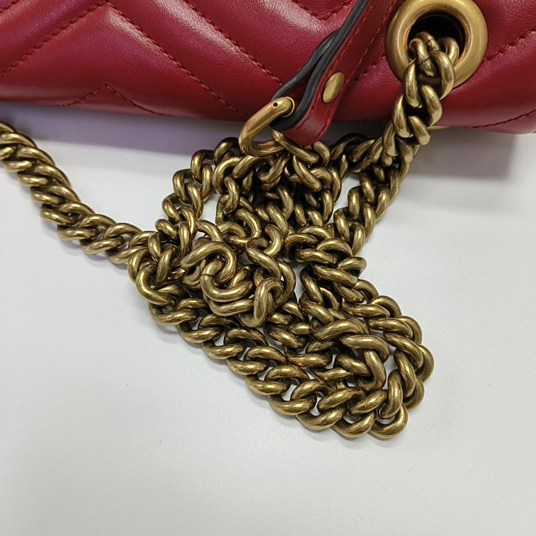 GG Marmont Medium Quilted Calfskin Red