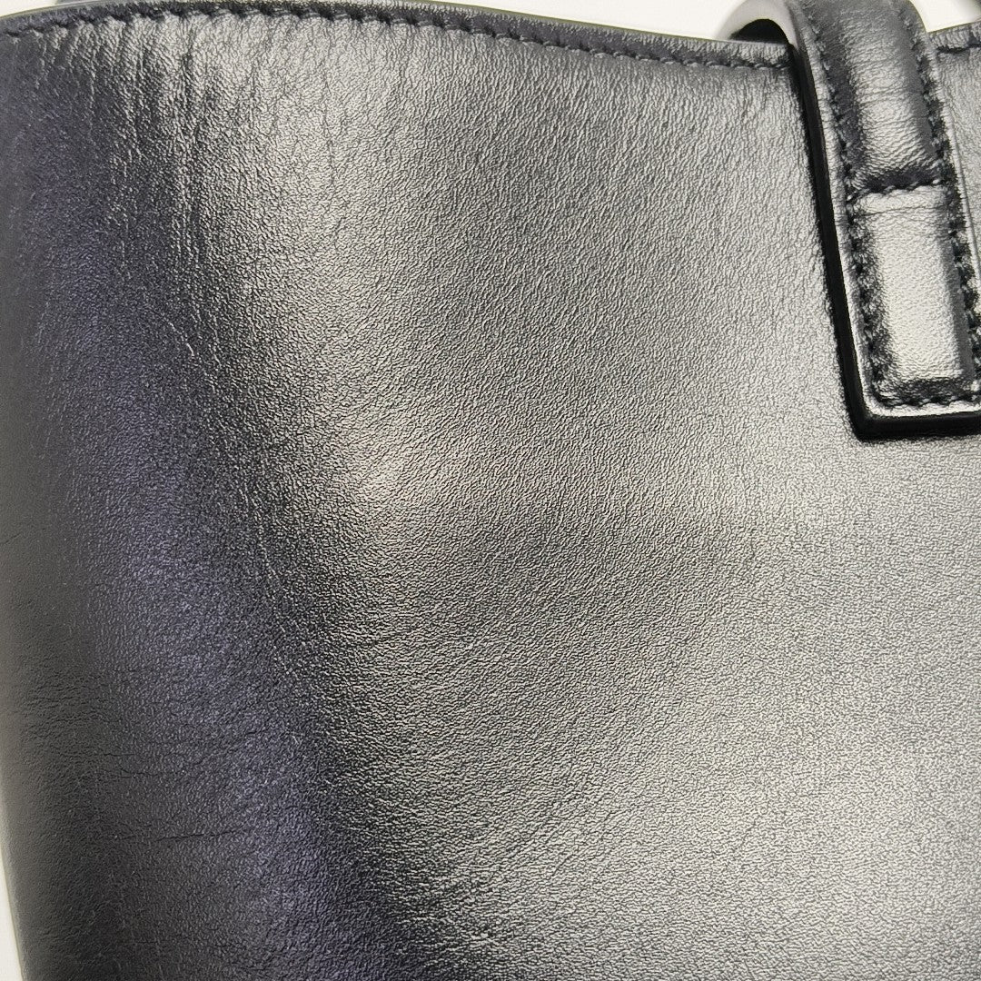 LE 37 Small Calfskin Black