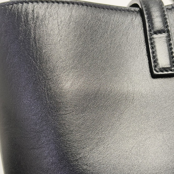 LE 37 Small Calfskin Black