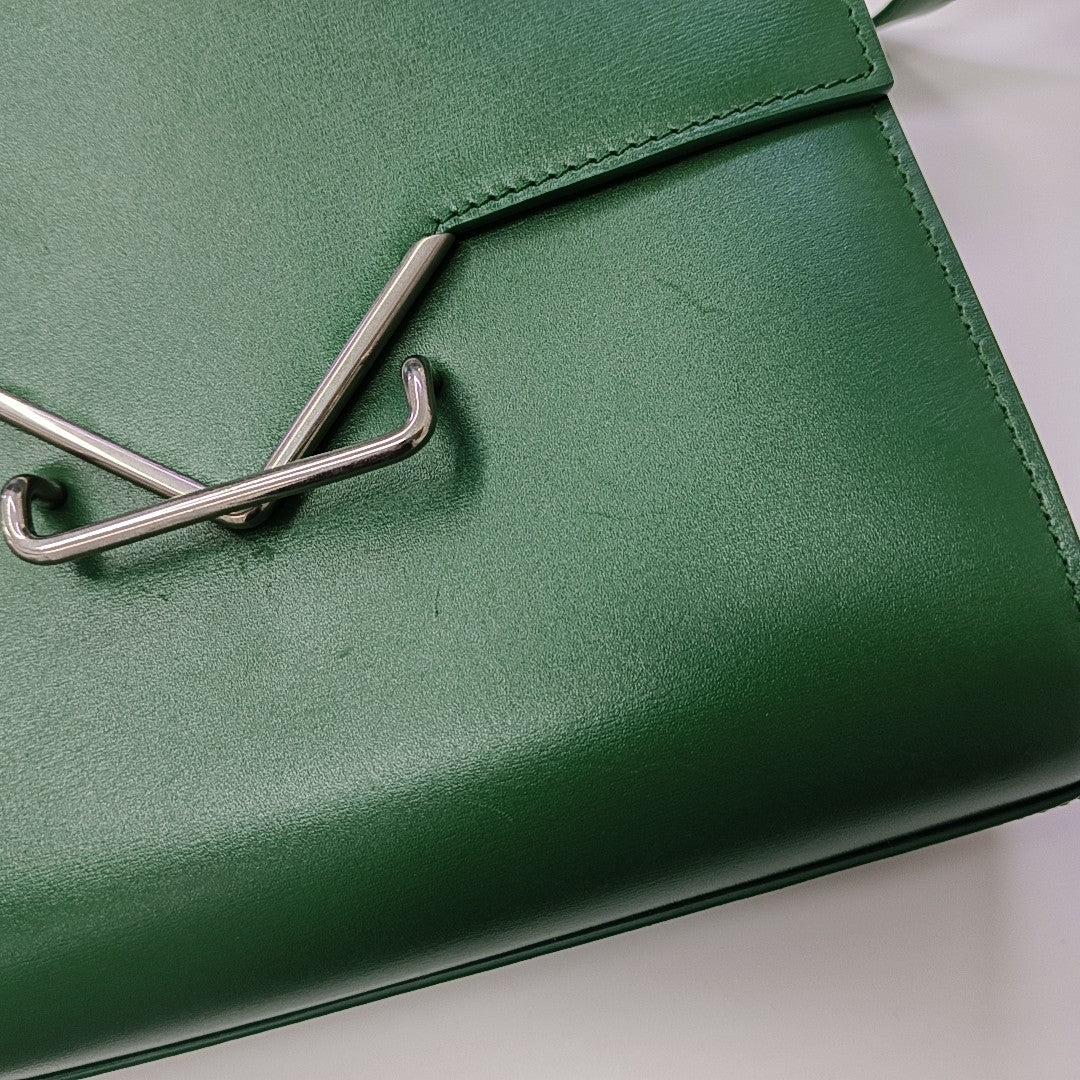 The Clip Calfskin Green
