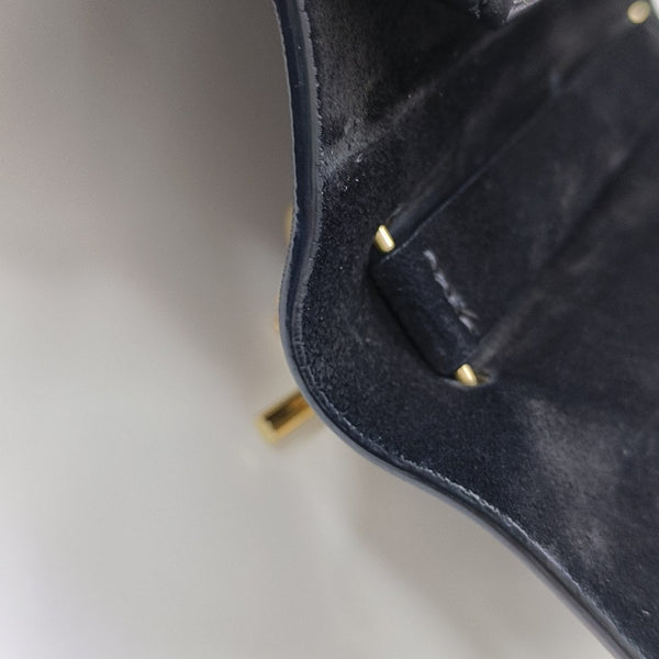 Drew Medium Calfskin Black