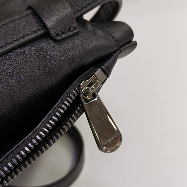 Viva Mini Calfskin Black