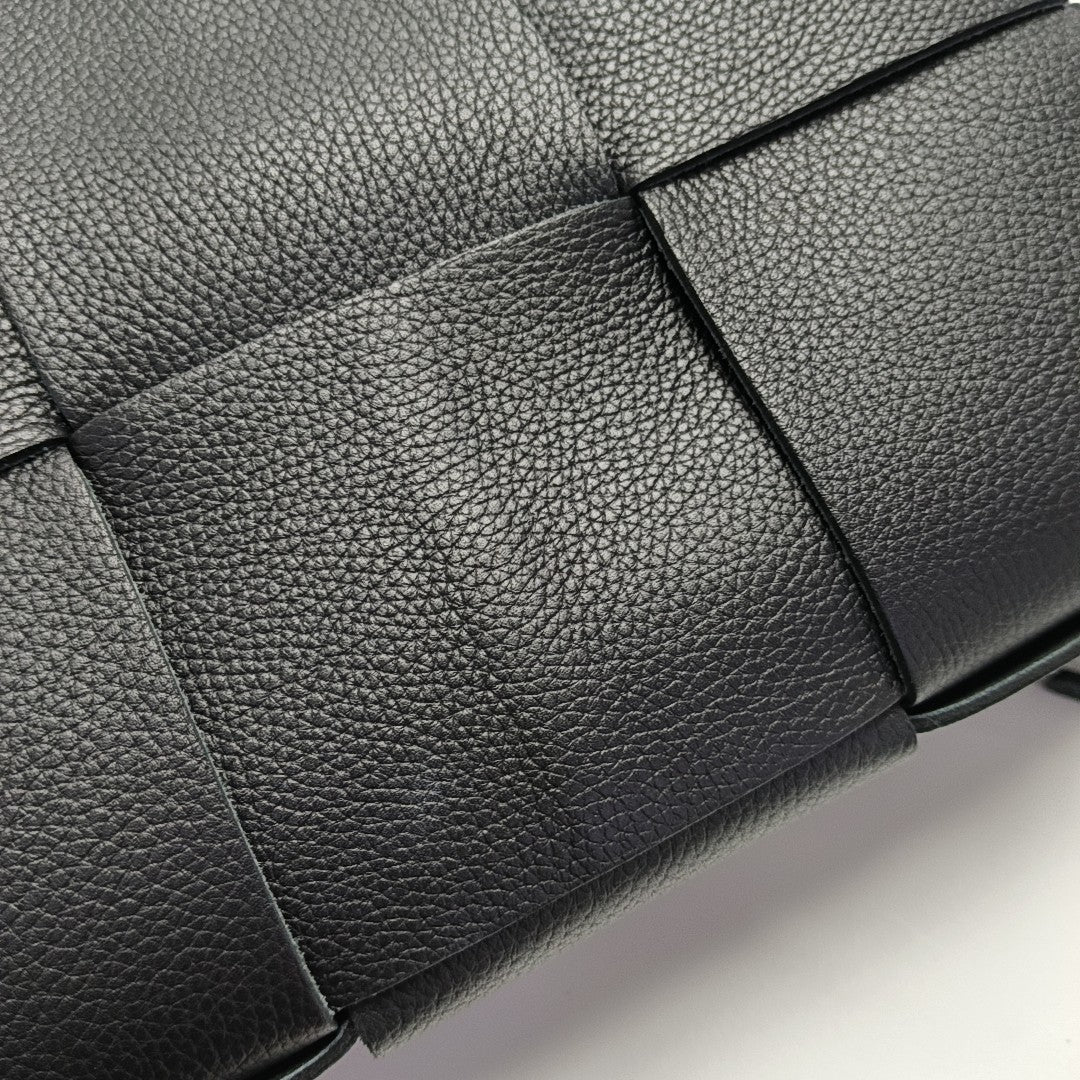 Calfskin Tote Bag Black