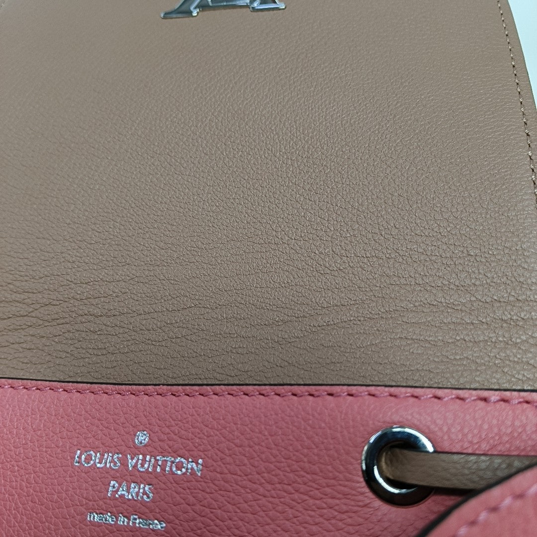 LOCKME PM Calfskin Pink