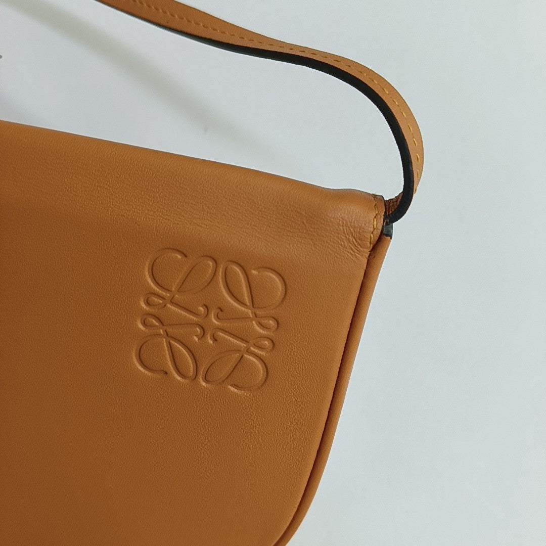 Heel Small Calfskin Orange