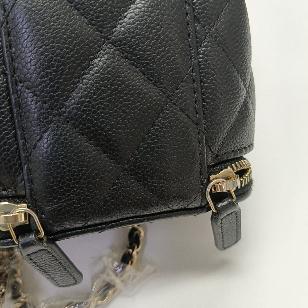 VANITY CASE Mini Quilted Grained Calfskin Black