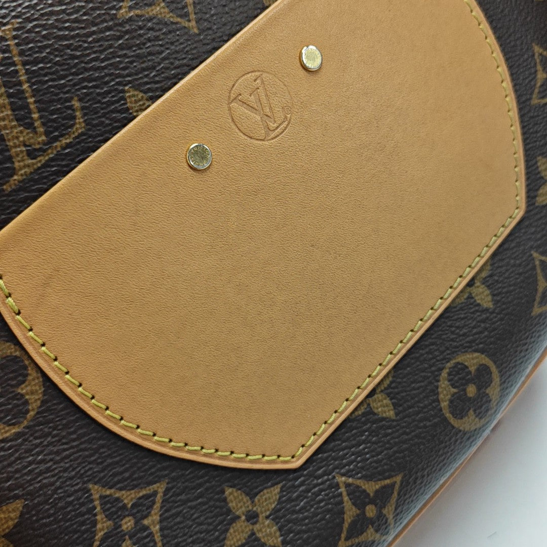 BOITE CHAPEAU MM Monogram Coated Canvas Brown