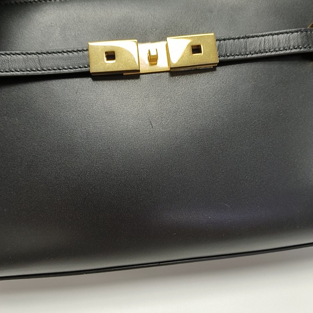 MANHATTAN Small Calfskin Black