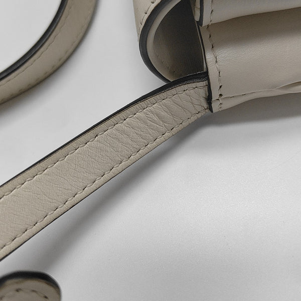 Arli Small Calfskin White