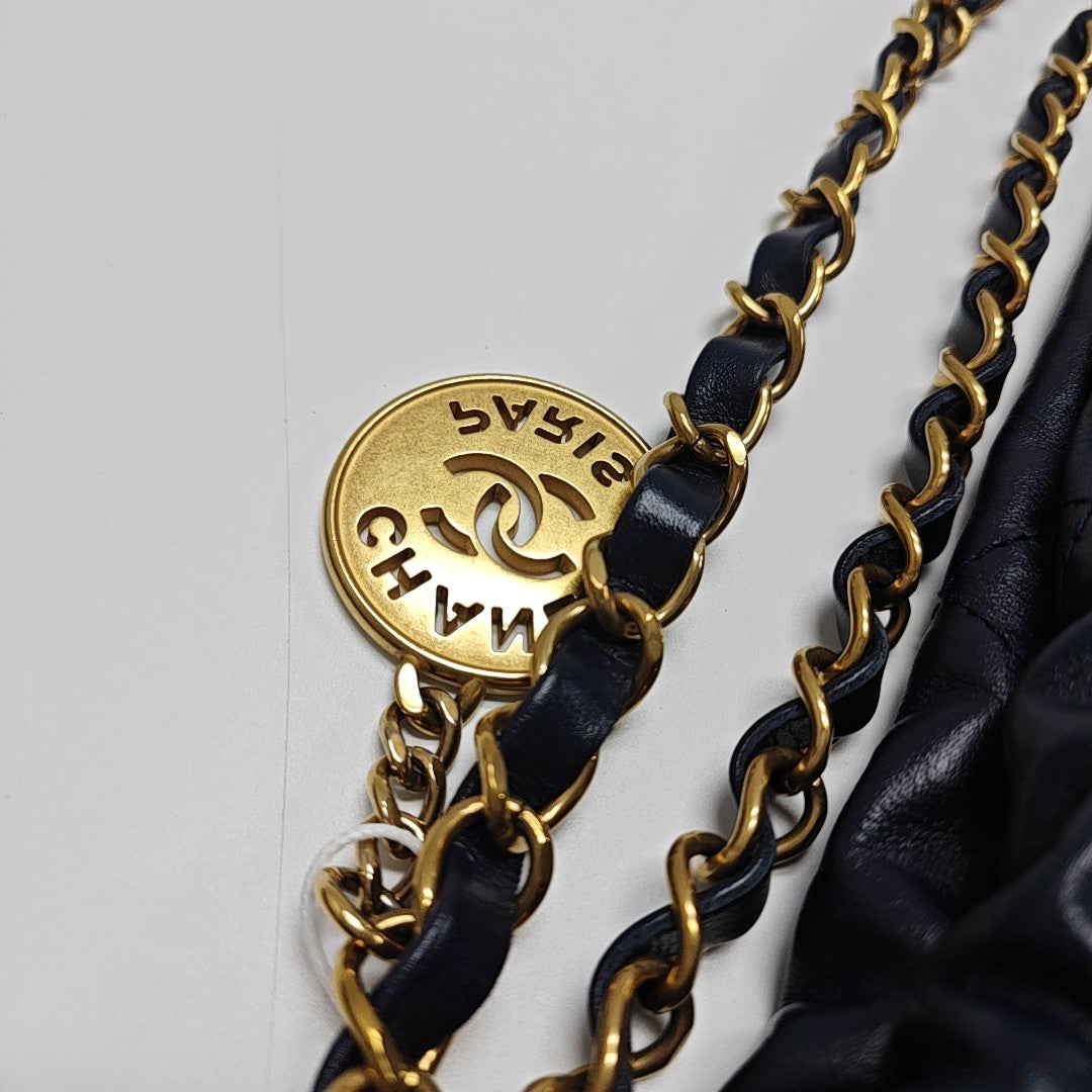 CHANEL 22 Medium Quilted Calfskin Blue