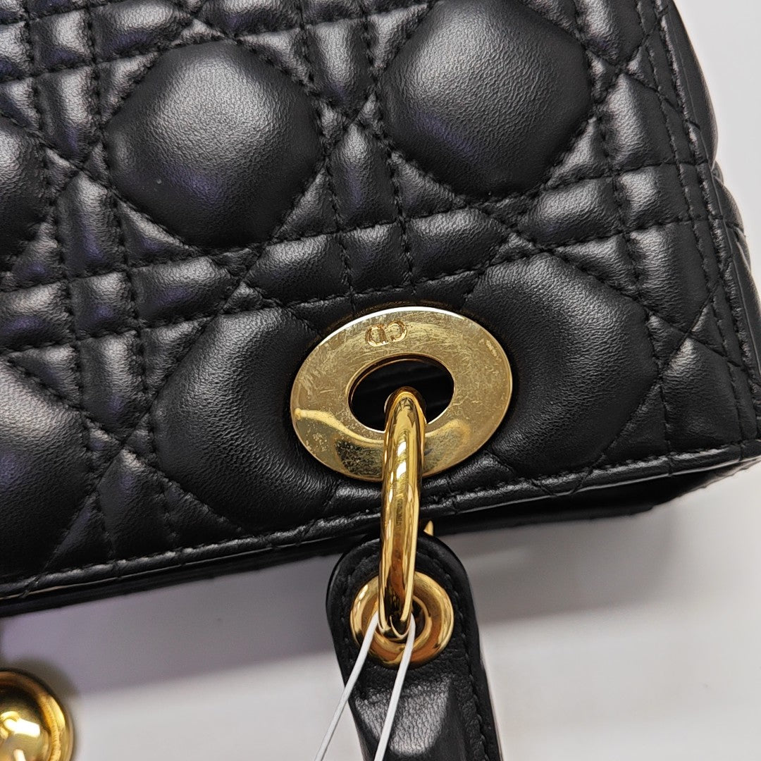 Lady Dior Medium Cannage Lambskin Black