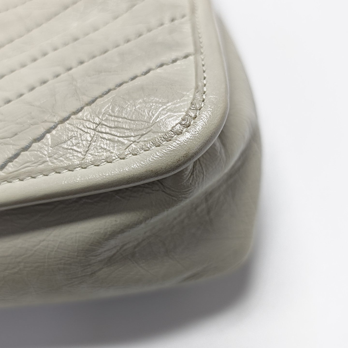 NIKI Small Chevron Calfskin White