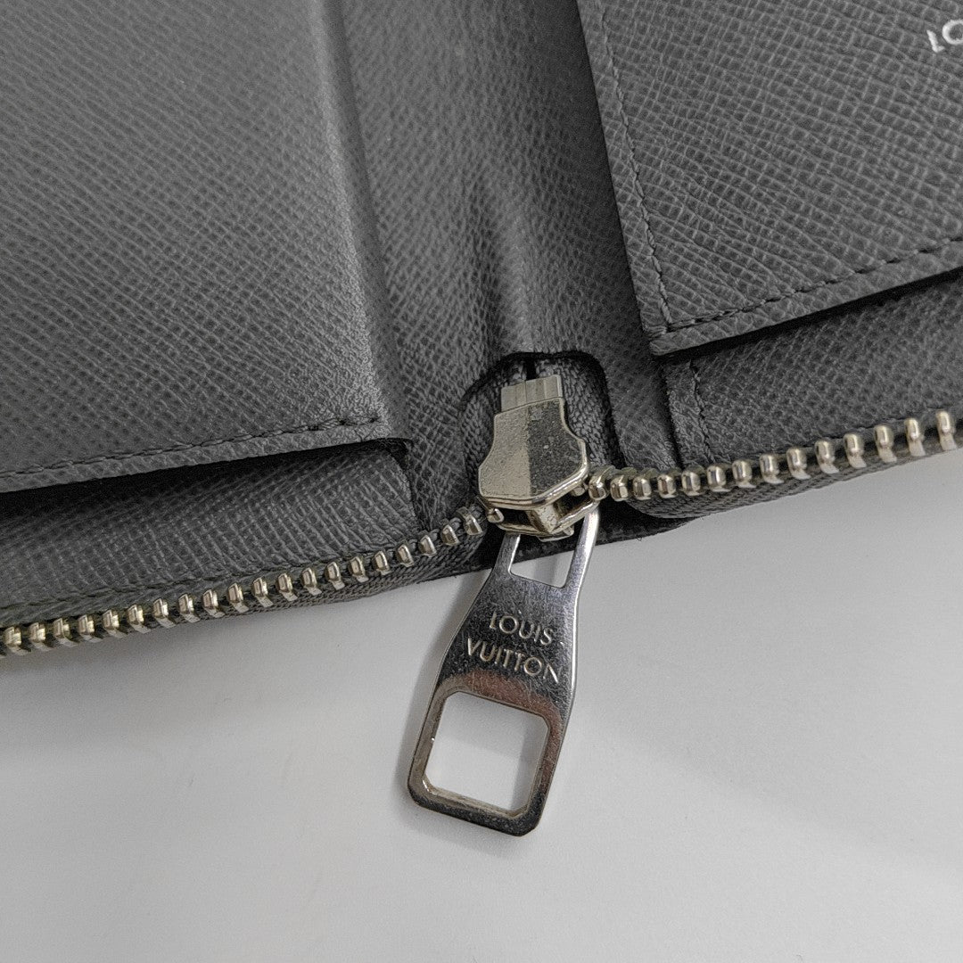 ZIPPY Calfskin Gray Wallet