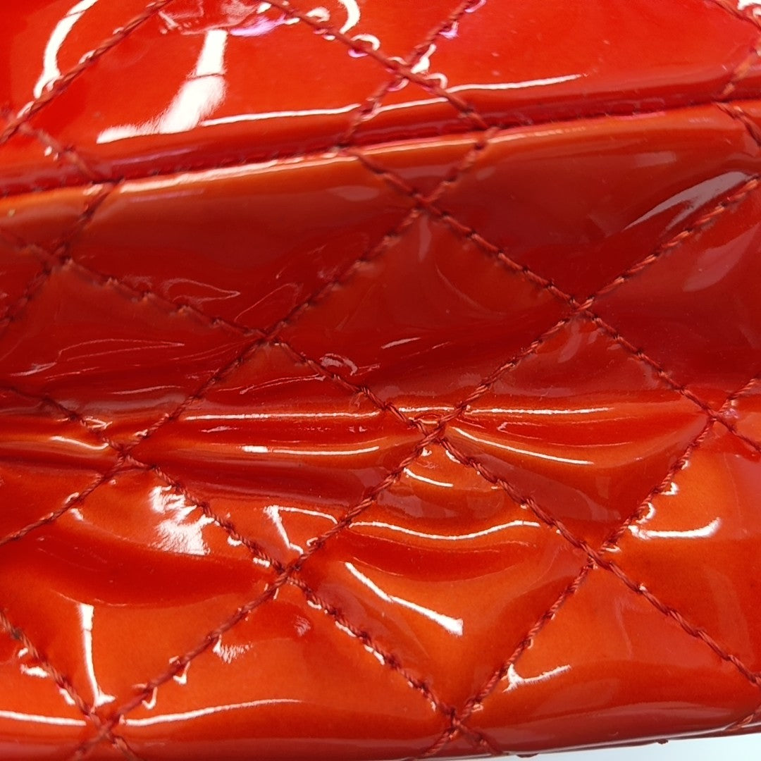 2.55 225 (small) Quilted Patent Leather Red
