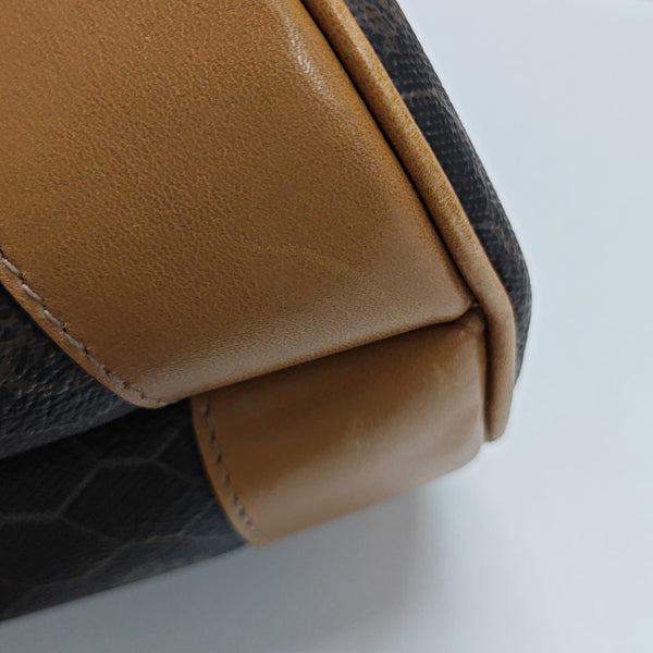 Oblique Coated Canvas Black