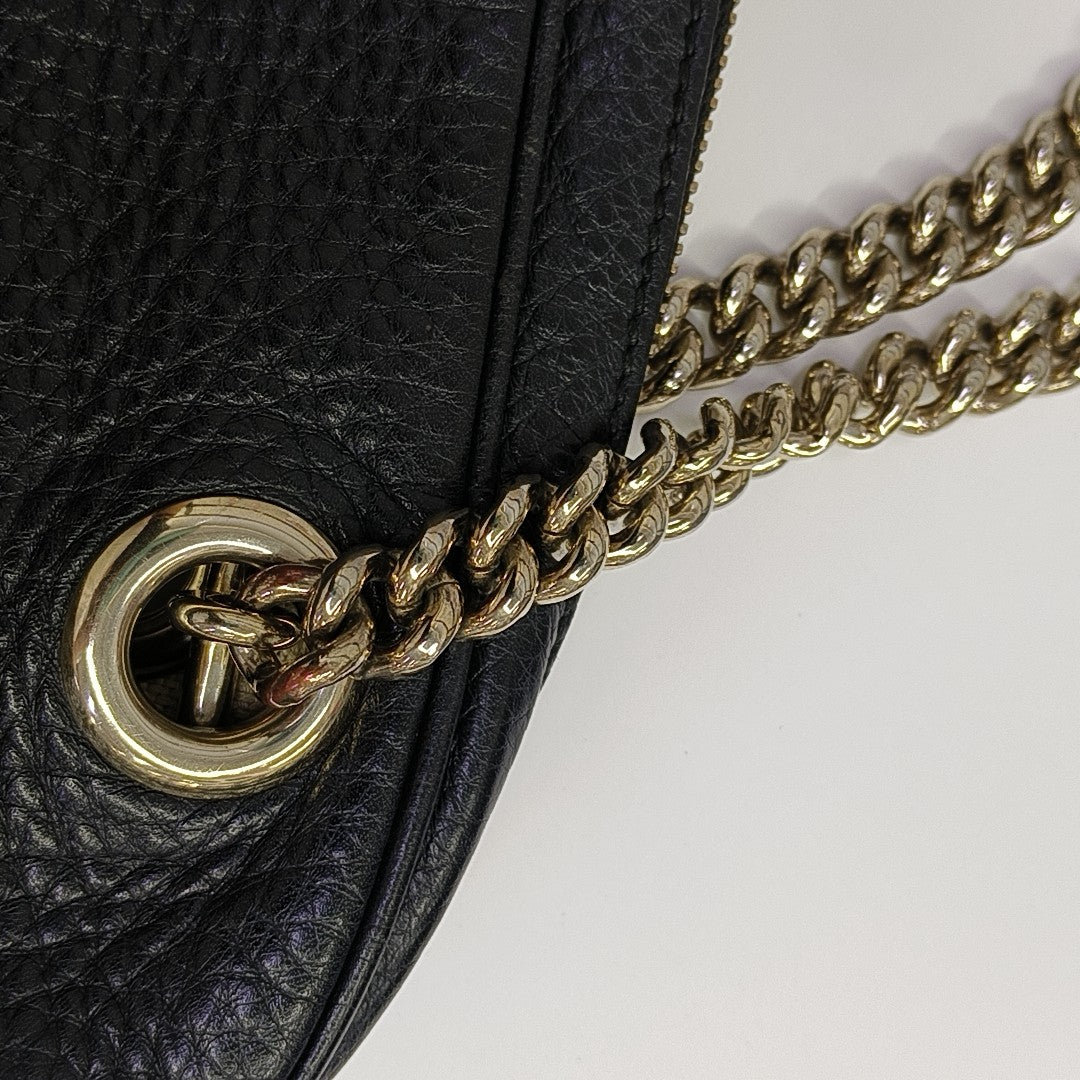 Soho Medium Calfskin Black