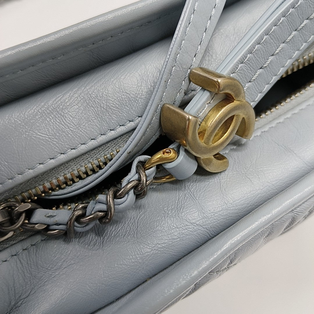 GABRIELLE Small Quilted Vintage Calf Blue