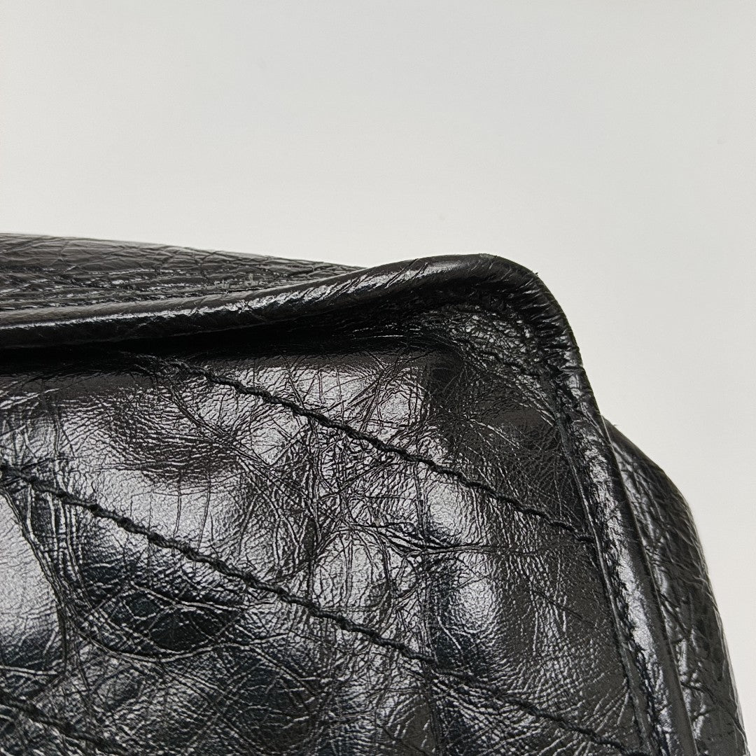 NIKI Medium Chevron Calfskin Black