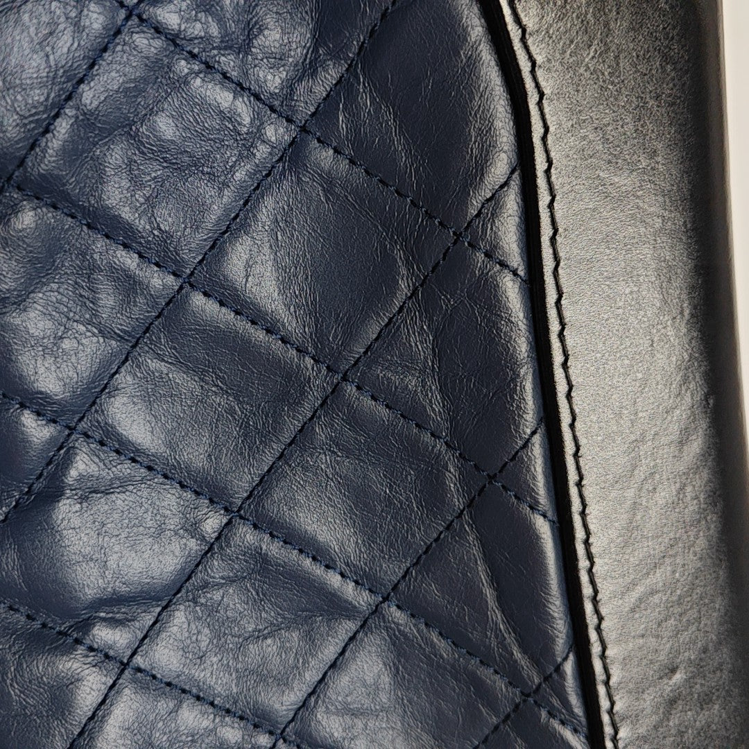 GABRIELLE Small Quilted Calfskin Blue