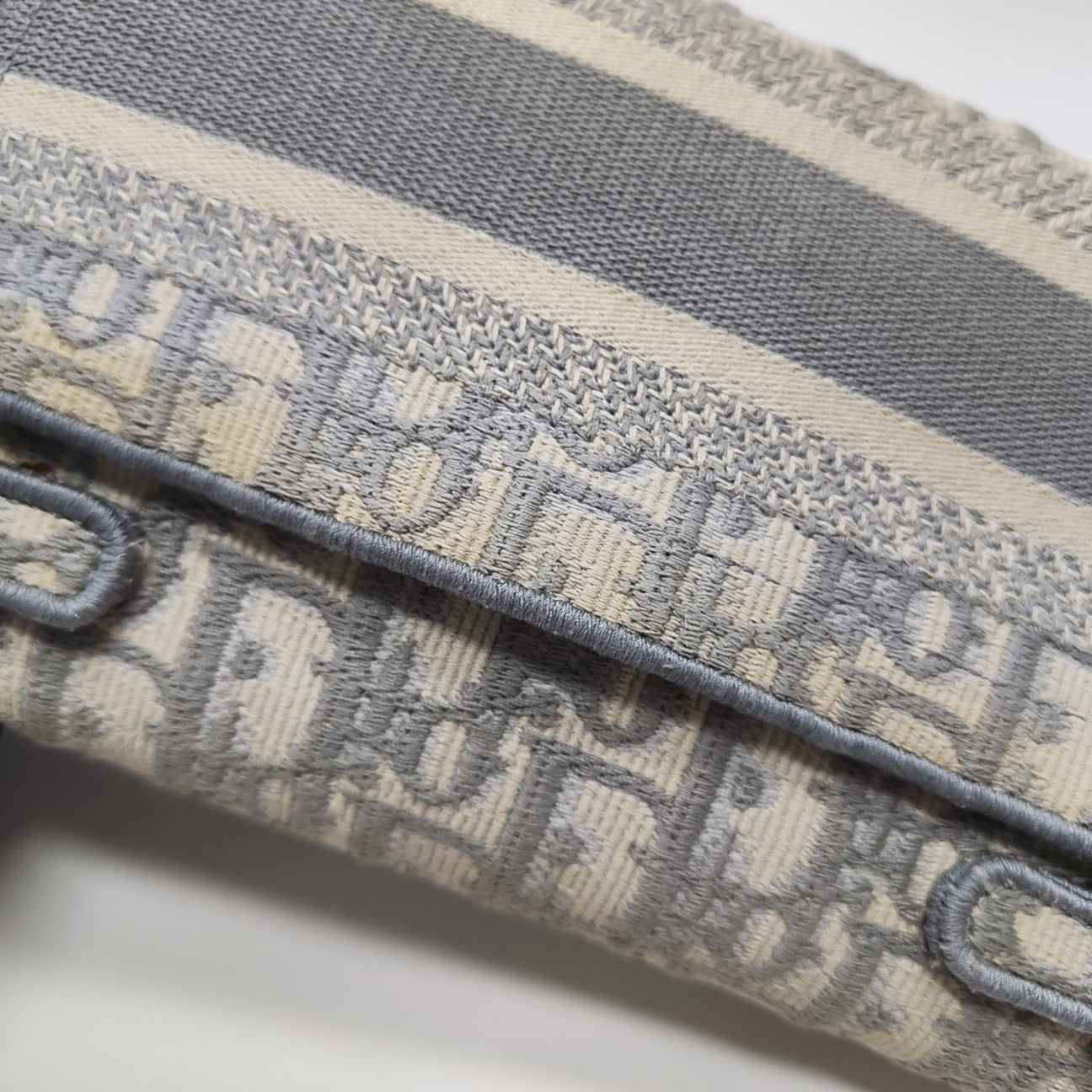 Saddle Mini Oblique Canvas Gray