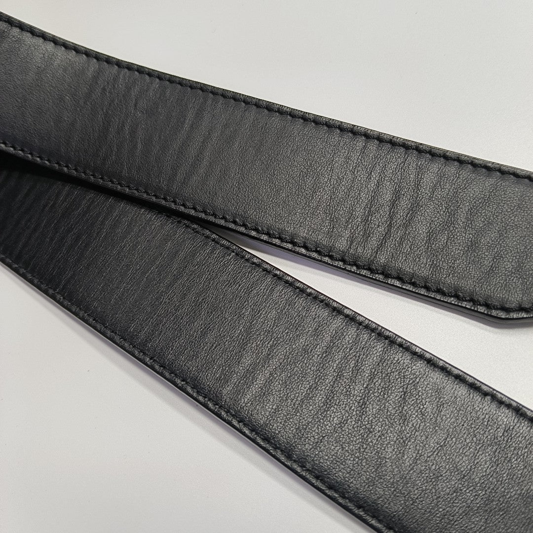Camera Case Calfskin Black