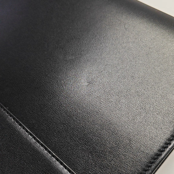 MANHATTAN Medium Calfskin Black