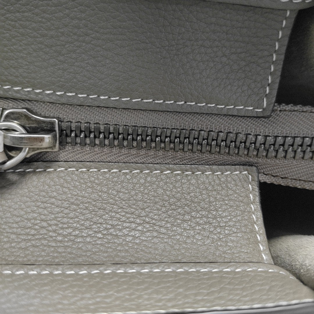 Authenticated pre-owned  LUGGAGE Micro Calfskin Gray - Tote Bag at Looply