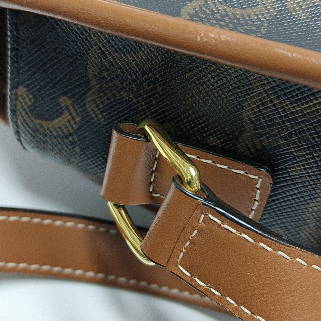 FOLCO Medium Coated Canvas Brown